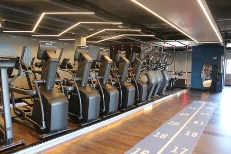 Wellness investe em equipamentos modernos e se destaca pelos diferenciais